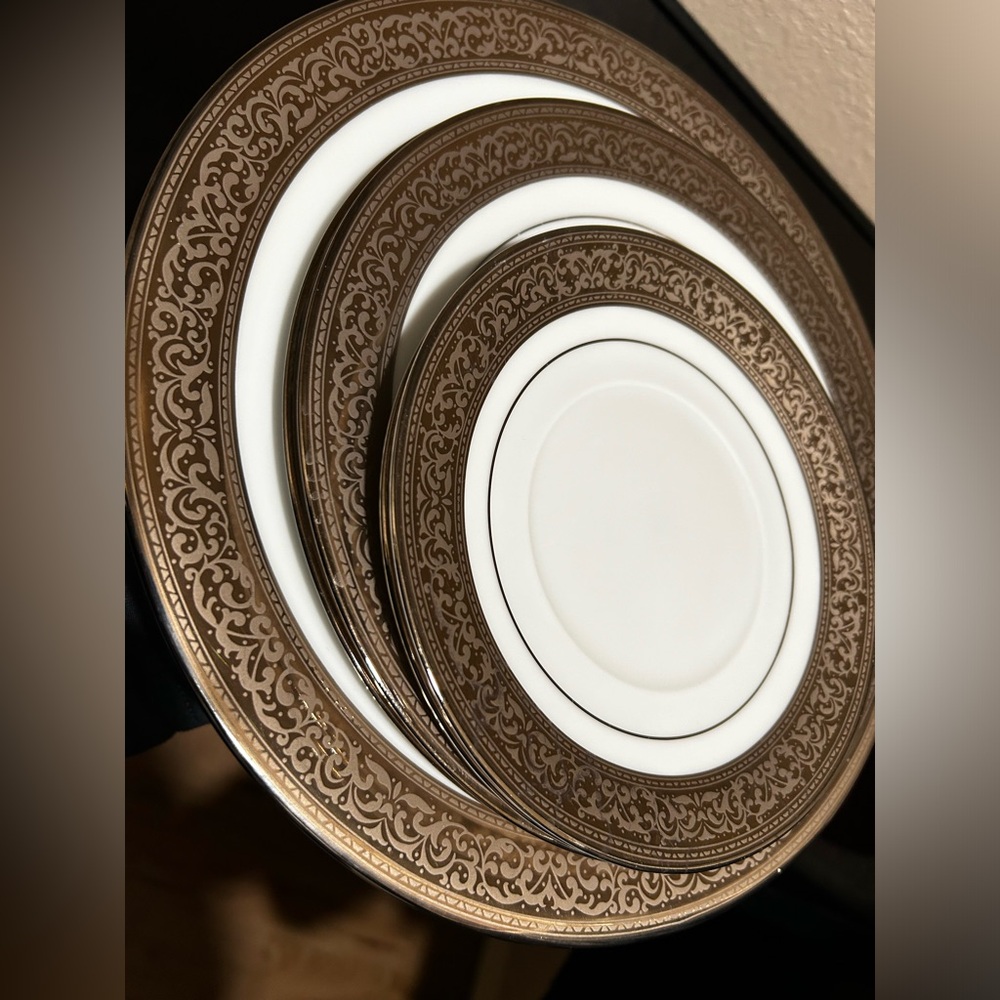 Magnificence By Muirfield Collector Set